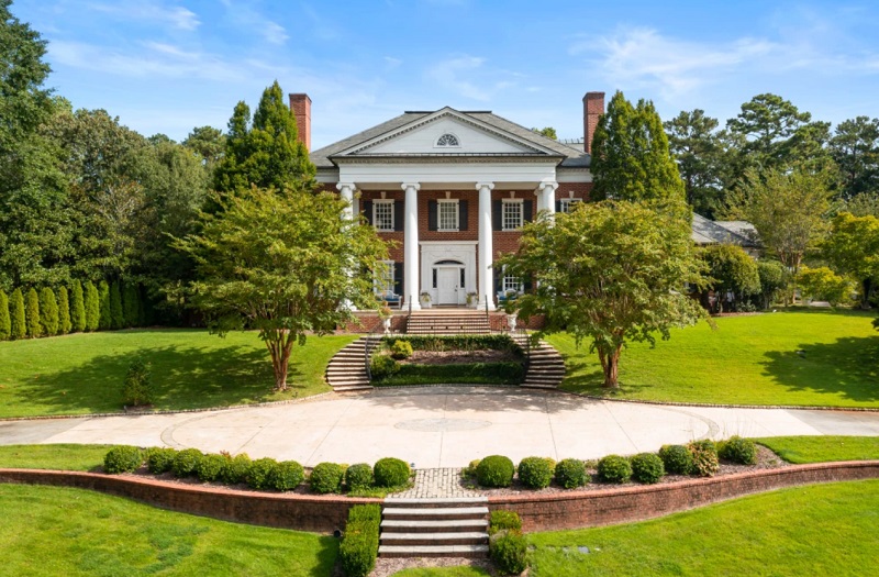Pernah Kemalingan, Rumah Mariah Carey Dijual Rp96 Miliar