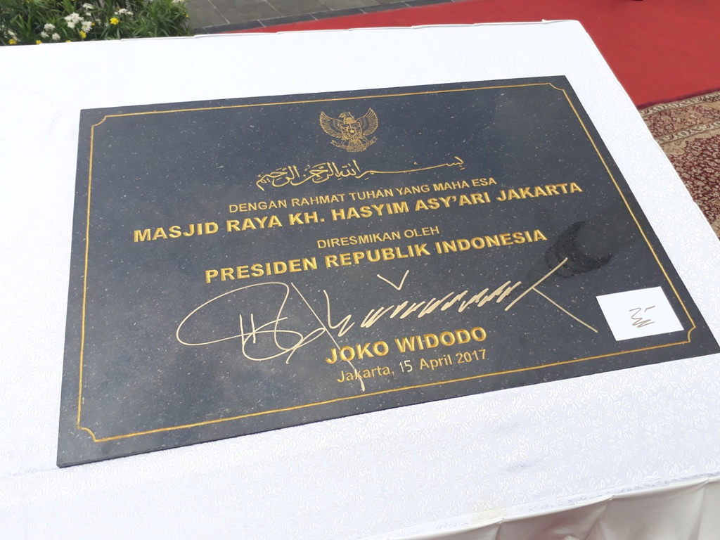 Jokowi: Masjid Raya Jakarta Simbol Islam Moderat