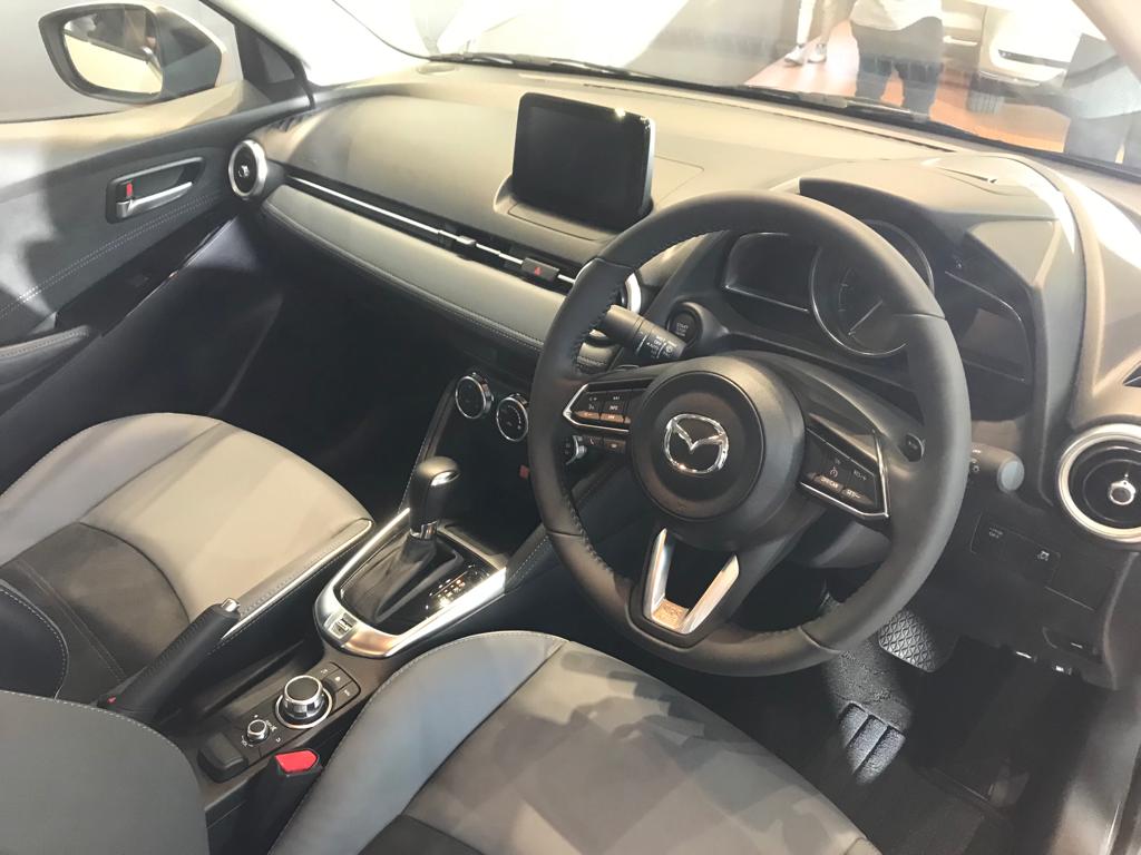 Mazda 2 Sedan dan CX-8 Terbaru Meluncur, Intip Harga dan Spesifikasinya