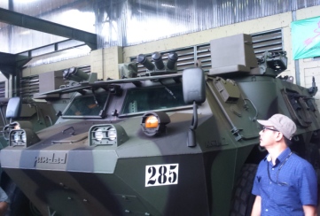 Daya Rusak Luar Biasa Panser Badak Buatan Pindad 