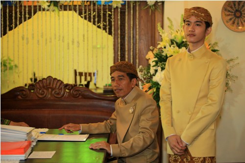 Pengayuh Becak Merasa Terhormat Bisa Antar Tamu Jokowi
