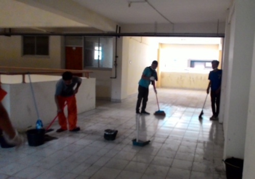 Rusun Cipinang Besar Dibersihkan