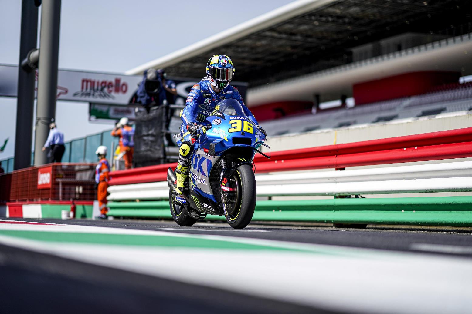 Joan Mir Dedikasikan Podium MotoGP Italia untuk Jason Dupasquier