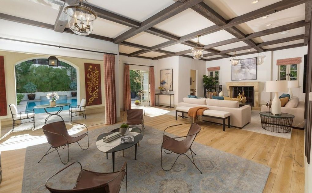 Rumah Mike Shinoda Terjual dengan Harga Rp134 Miliar