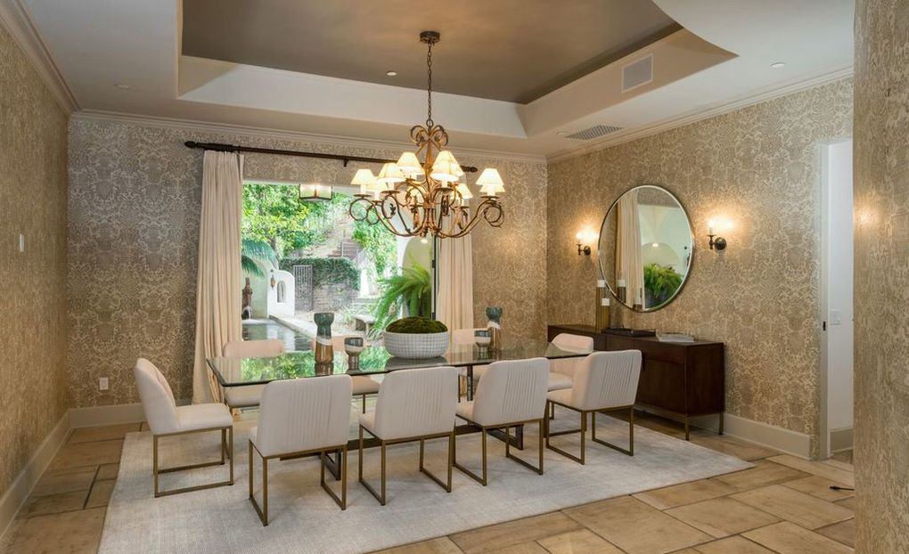 Rumah Mike Shinoda Terjual dengan Harga Rp134 Miliar