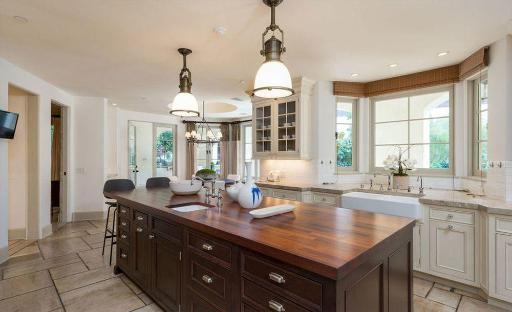 Mike Shinoda Jual Rumah Rp129 Miliar