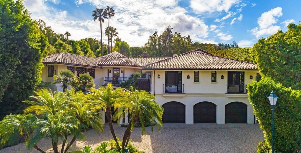 Rumah Mike Shinoda Terjual dengan Harga Rp134 Miliar