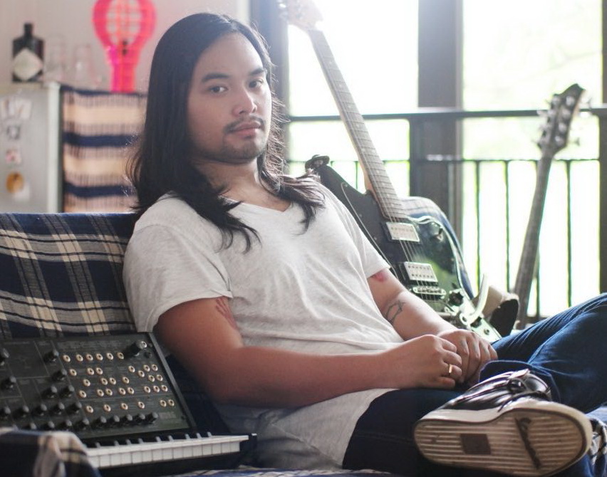 Upaya Mono Membangkitkan Neurotic dan Menembus Industri Musik