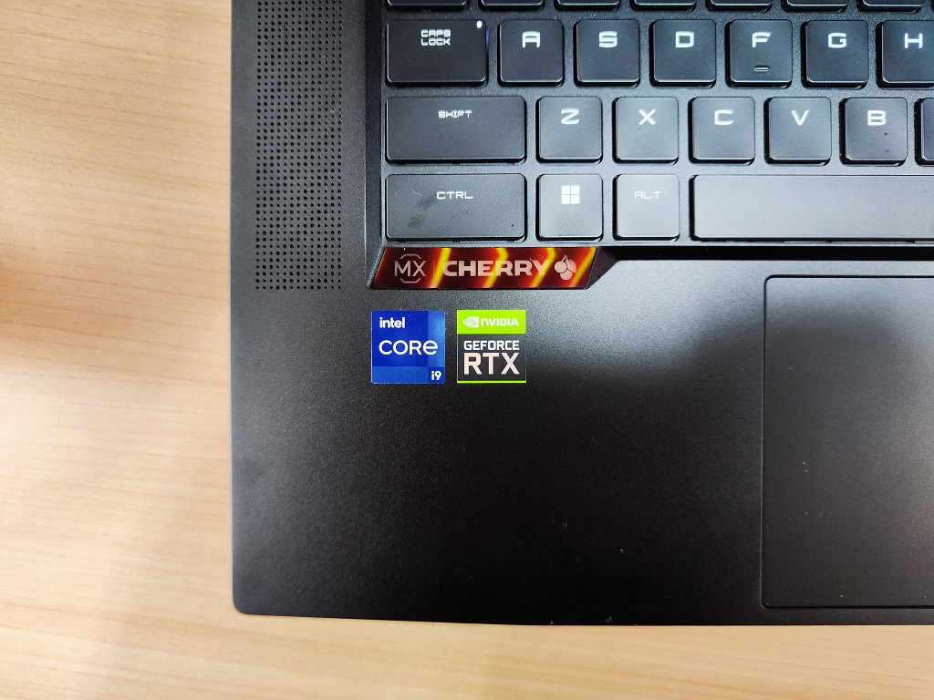 Menjajal Intel Generasi ke-12 Core i9 HX-Series di MSI Titan GT77