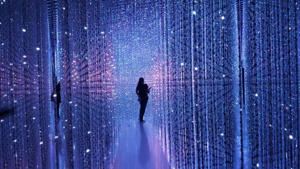 Atmosfer Luar Angkasa di Museum ArtScience Singapura