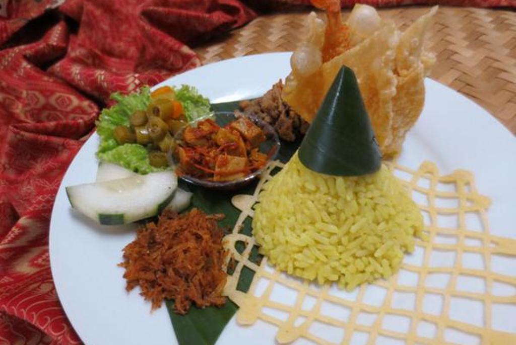 Inilah Menu Makanan Unik Pernikahan Gibran dan Selvi