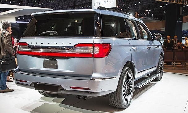 Lincoln Navigator 2018 Siap Rebut Kampung Halaman