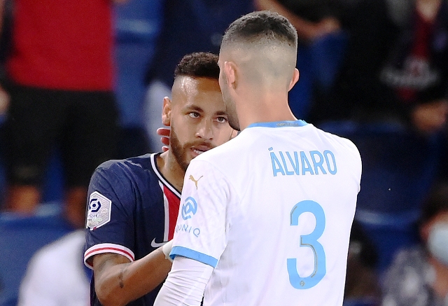 Neymar Terancam Hukuman Tujuh Laga