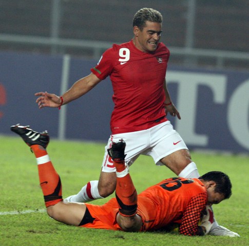 Adu Beken Golkar vs Demokrat di Piala AFF 2010