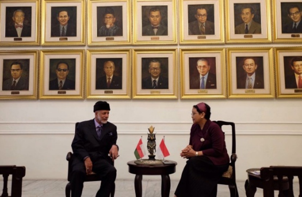Terima Menlu Oman, Menlu Retno Bahas Perdamaian Timur Tengah