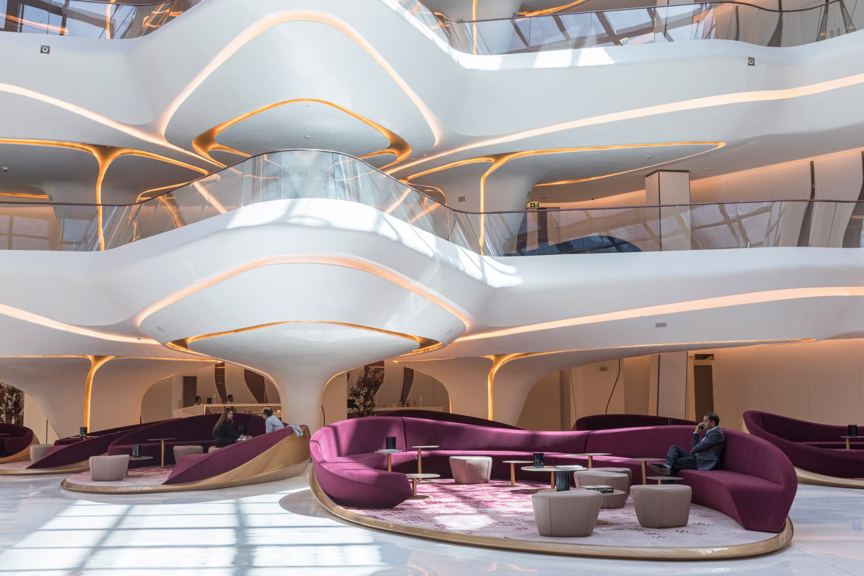Intip Interior Mewah Hotel Di Dubai
