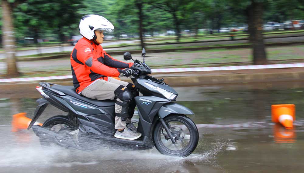 Honda Vario 150 eSP, Tak Liar Meski Pendek dan CC Besar