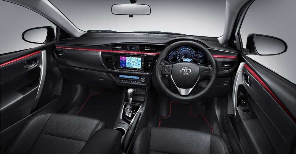 Toyota Bawa Corolla Edisi Spesial di BMS 2015