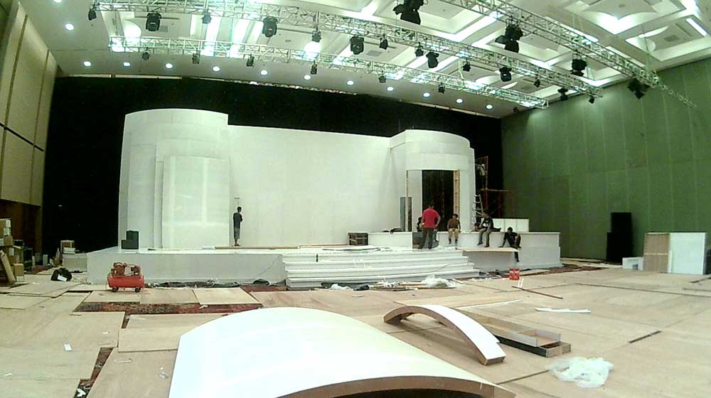 H-2 GIIAS 2015, Pembangunan <i>Booth Brand</i> Masuki Tahap Final