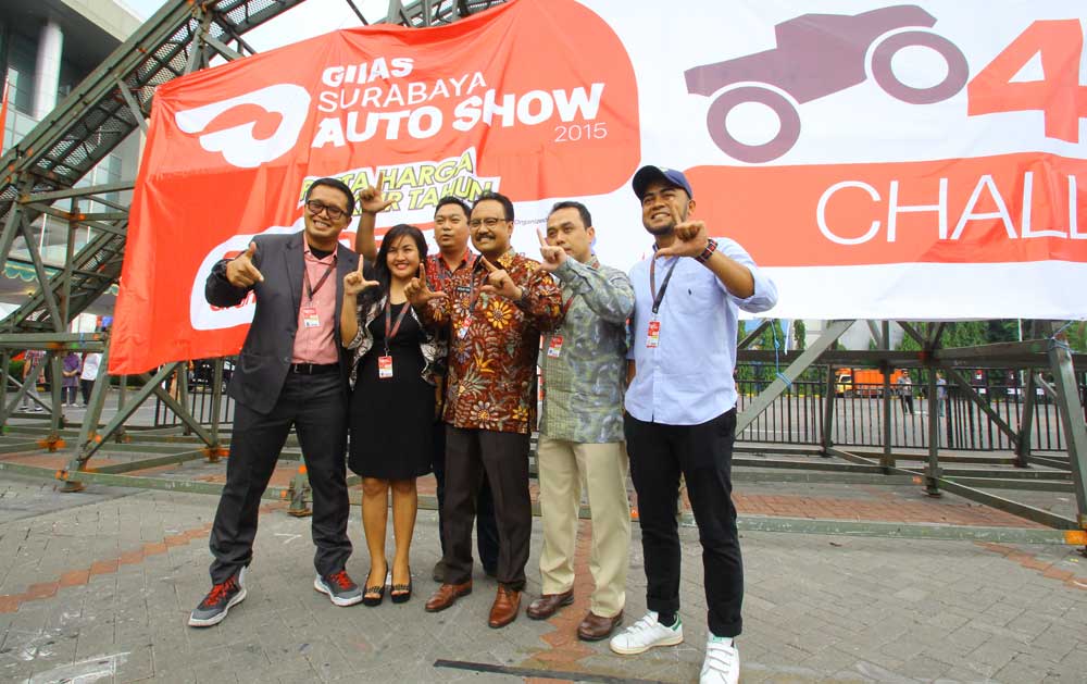 Wakil Gubernur Jawa Timur, Jajal 4X4 Challenge di GIIAS Surabaya