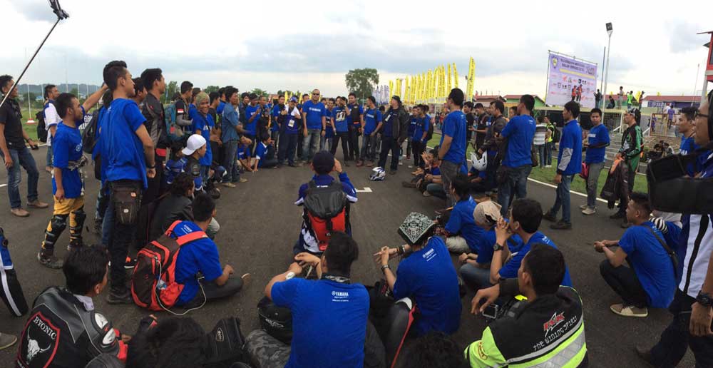 YRFI Riuhkan IRRC Putaran Terakhir di Sirkuit Balipat, Banjarmasin  