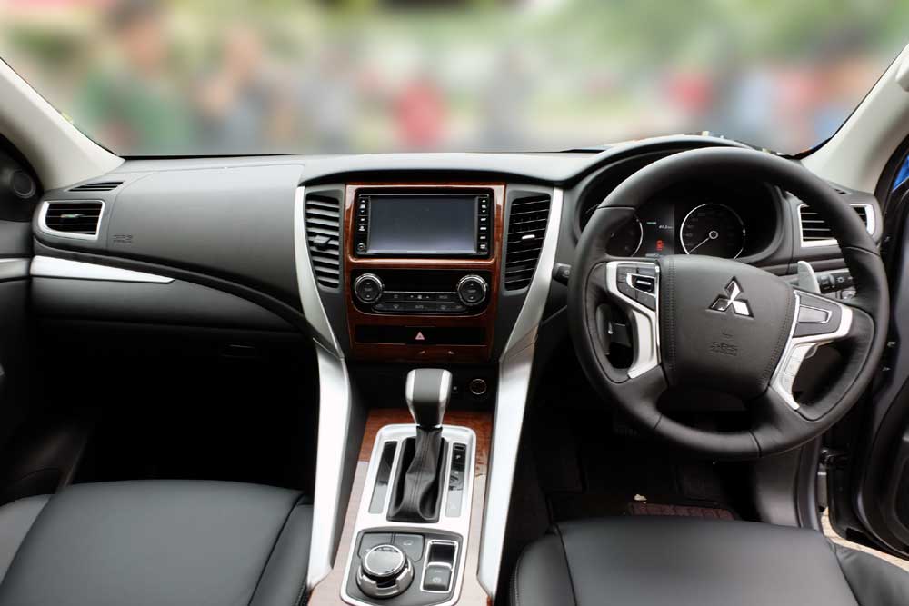 Membedah Fitur Terbaru All New Mitsubishi Pajero Sport  