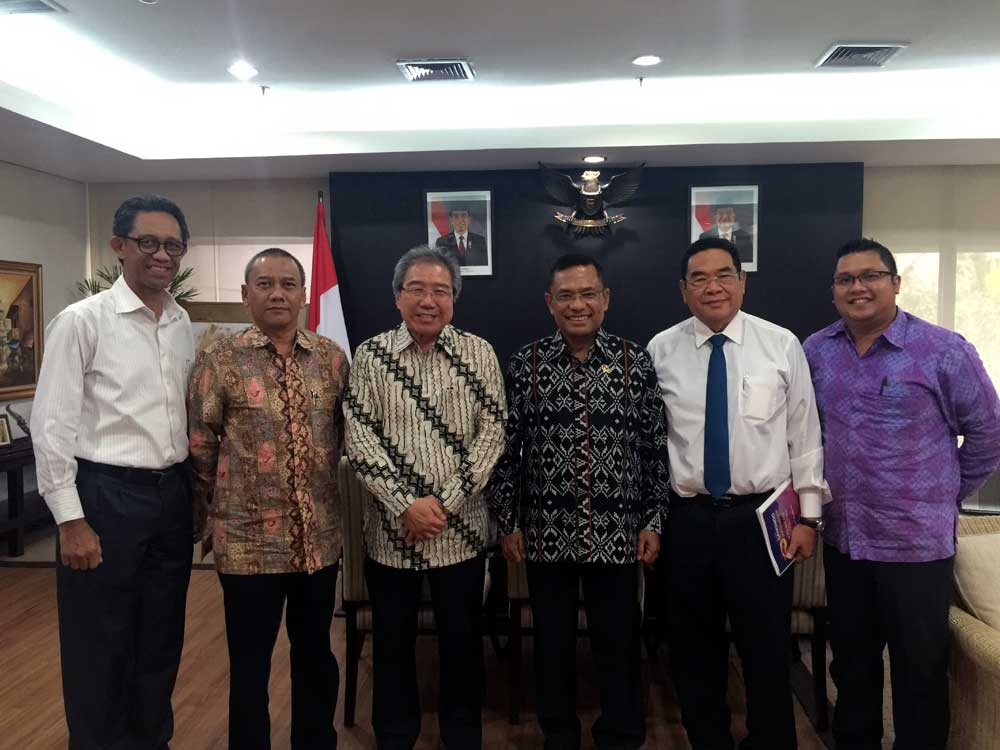 GAIKINDO Laporkan Persiapan GIIAS 2016 ke Menperin