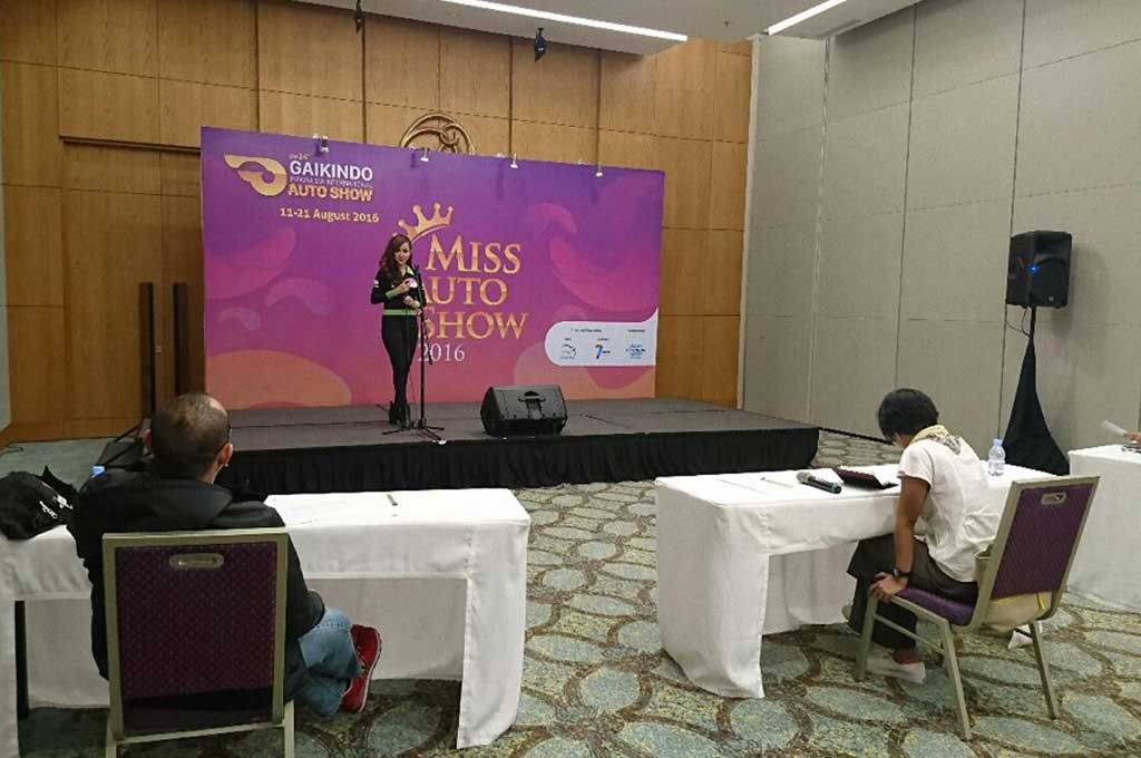 Mencari Ratu Kecantikan Miss Auto Show 2016