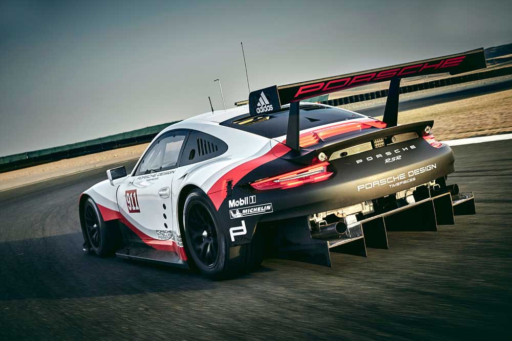 New Porsche 911 RSR Siap dipacu di Le Mans 2017