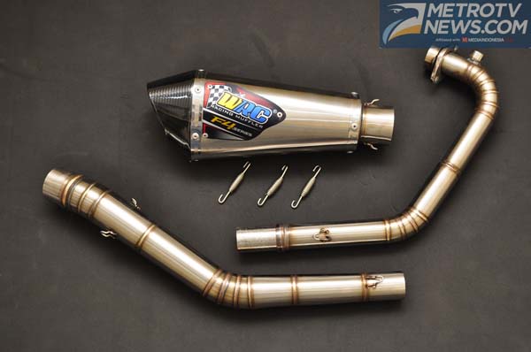 Obat Ganteng GSX-150 dan CBR250RR dari WRC Exhaust