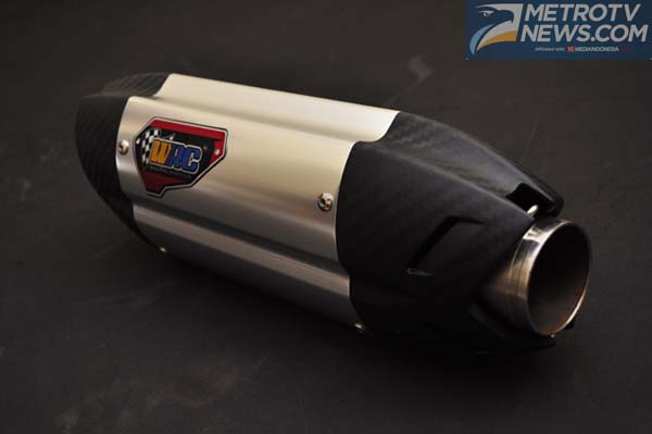 Obat Ganteng GSX-150 dan CBR250RR dari WRC Exhaust