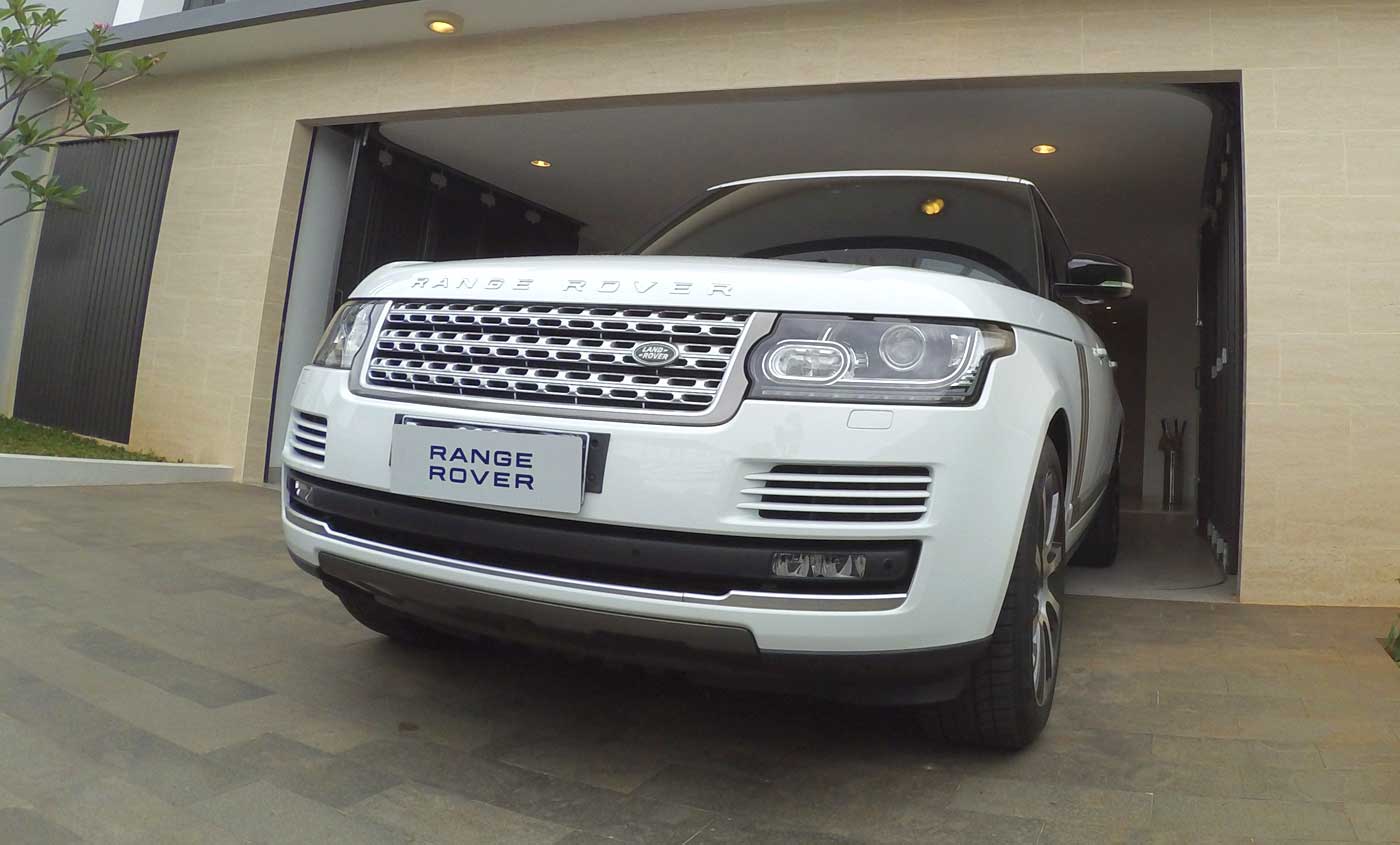Jaguar Land Rover Luncurkan F-Type British dan All-New Range Rover 3.0 Vogue LWB