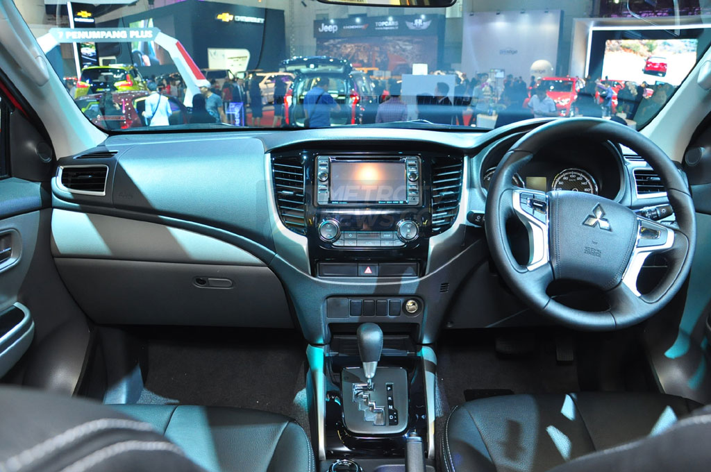 Mitsubishi Lengkapi Fitur dan Varian Triton