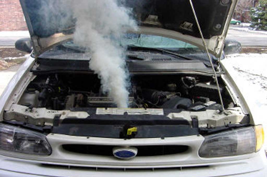 Cek Sensor ECT, Cegah Mesin Mobil Overheat