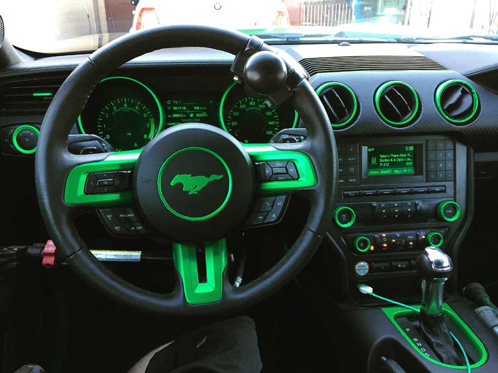 Ford Mustang 2015 ini Terinspirasi Tron 