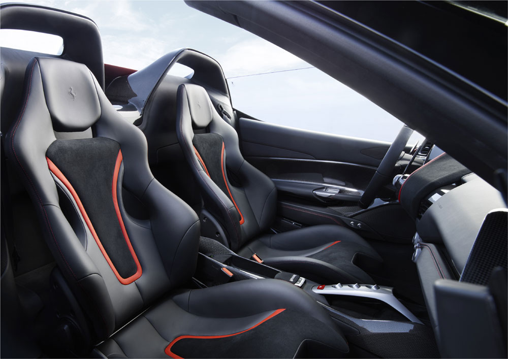 Desain Ferrari J50, Terbaik Versi Red Dot Award