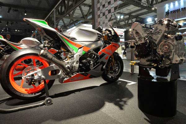 Mobil Balap Formula ini Bermesin Superbike Aprilia