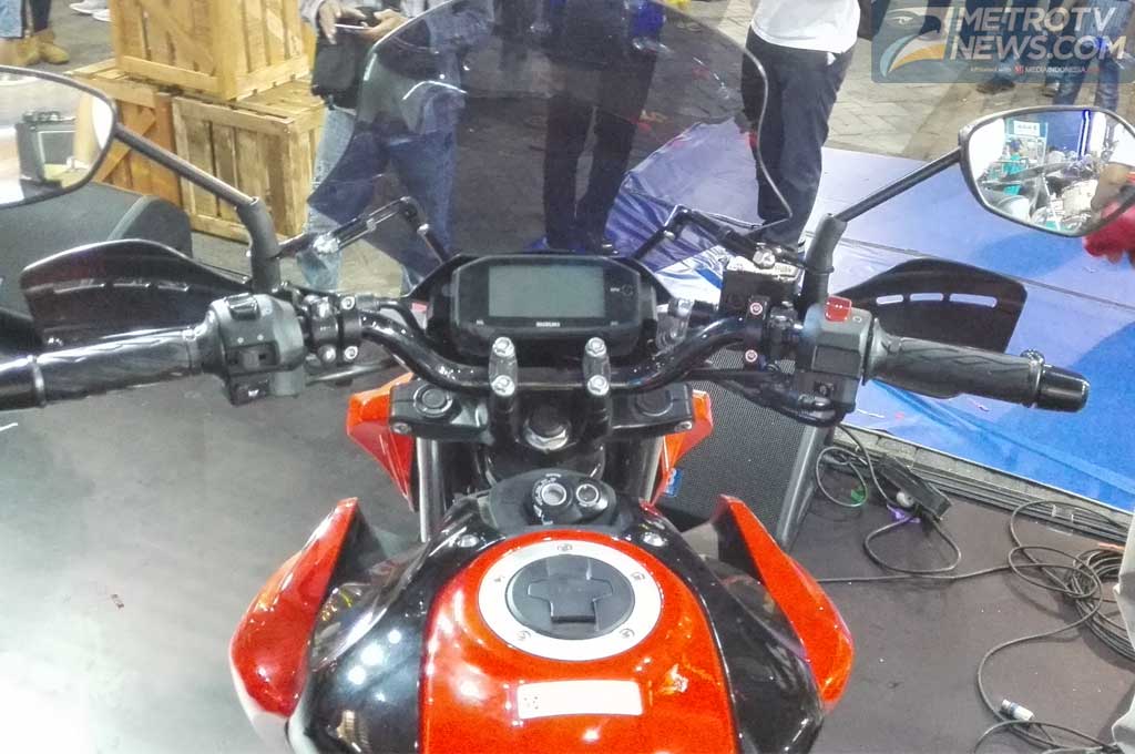 Ragam Aksesoris Touring Edition di Suzuki GSX-S150