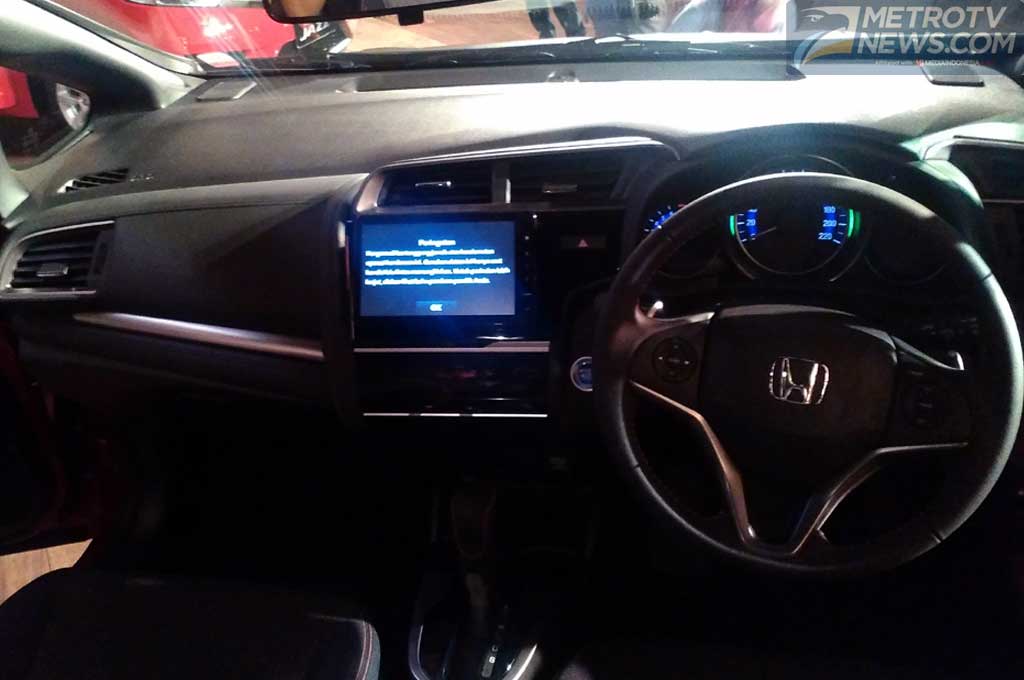 New Honda Jazz Mengaspal, Harga Rp230 Jutaan