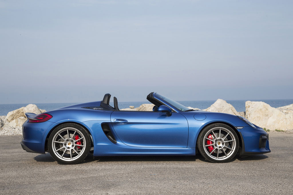 Porsche Boxster Spyder Memiliki Sentuhan Special
