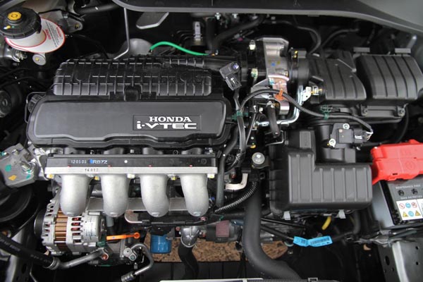 Inggris Bakal Larang Mobil Bermesin Diesel dan Bensin di 2040