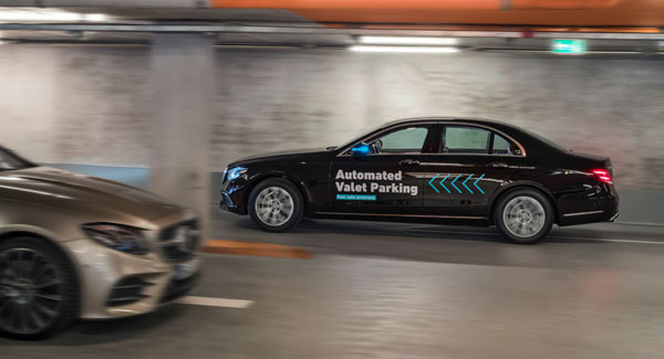 Daimler dan Bosch Pamer Teknologi Parkir Mandiri