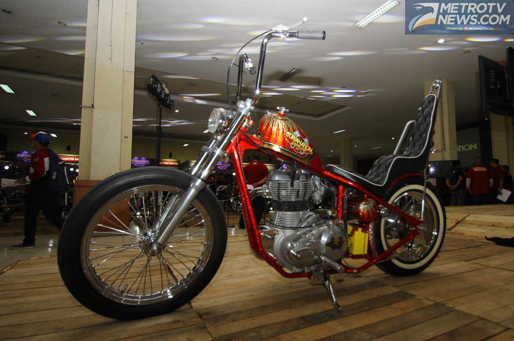 <i>Custom Culture</i> Atas Nama Nasionalisme