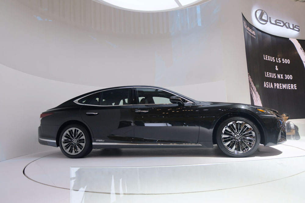New LS 500, Mobil Termahal Lexus Indonesia