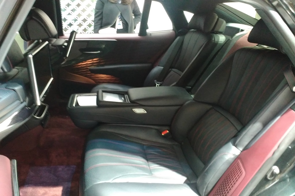 Mewahnya Lexus LS 500