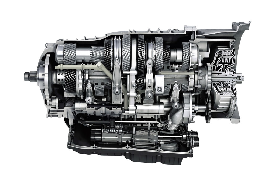 Porsche Kubur Transmisi Manual