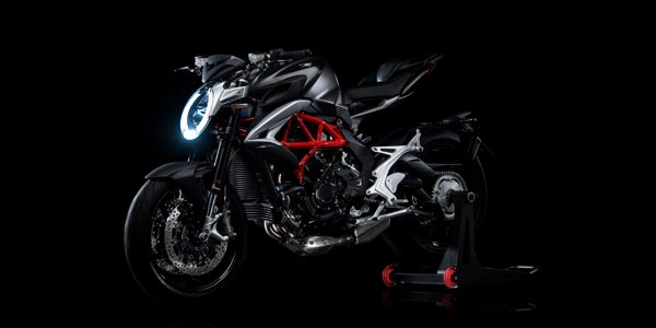 Mesin Tiga Silinder MV Agusta Penuhi Regulasi Euro4