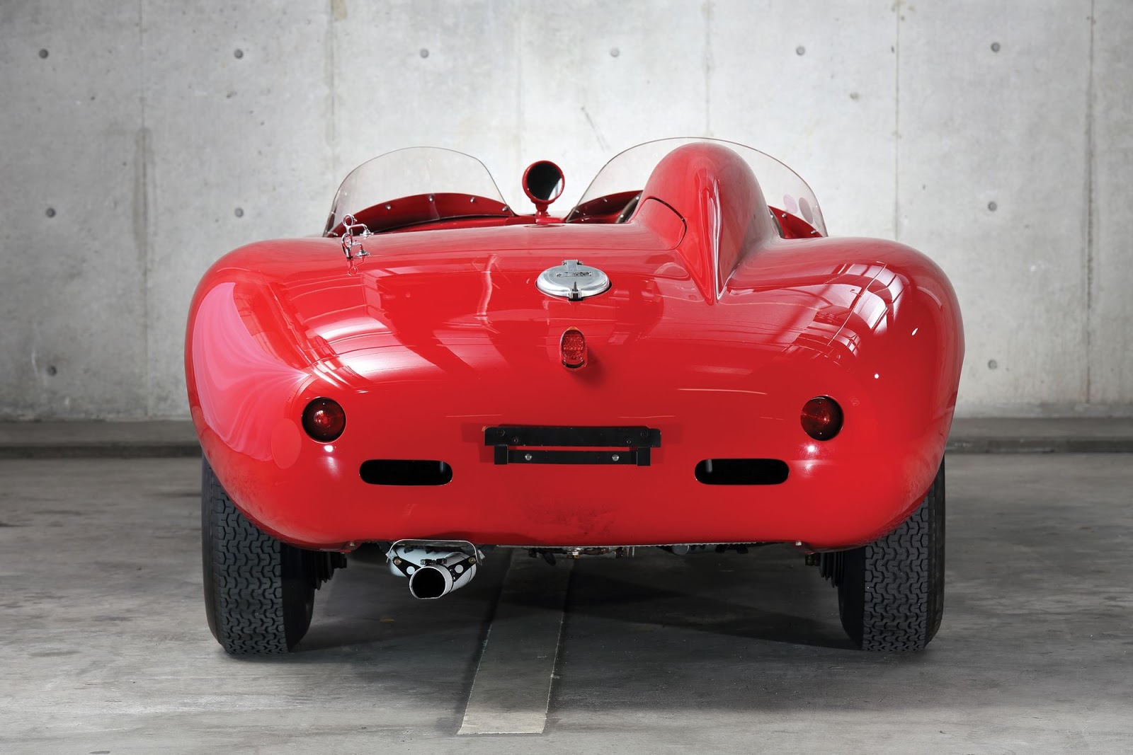 Harga Ferrari 750 Langka Tembus Rp53 Miliar