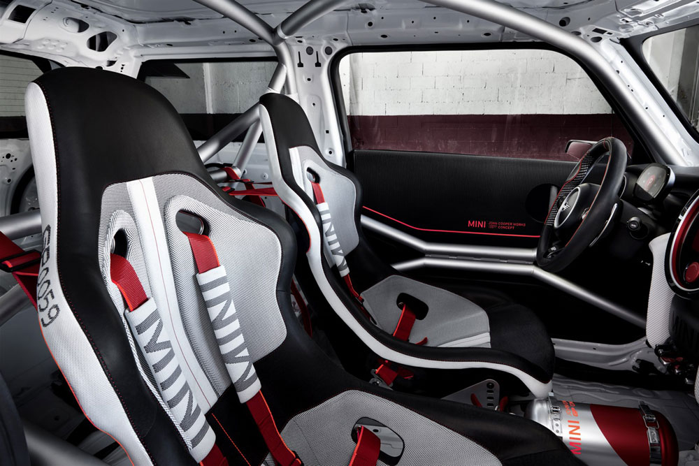 Tampilan Garang Mini John Cooper Works GP Concept