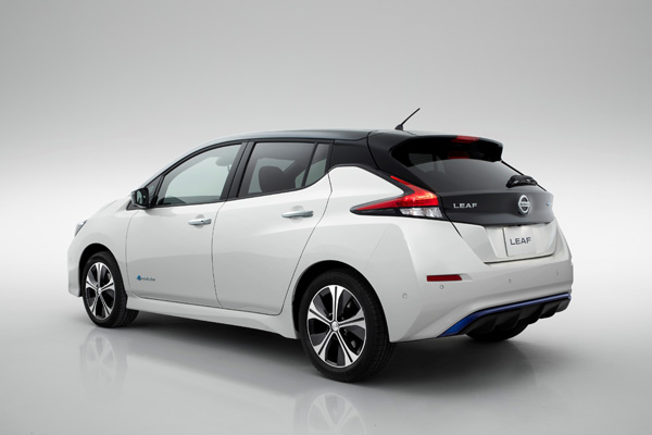 New Nissan Leaf, Sekali Isi Penuh Bisa Tempuh 400 km